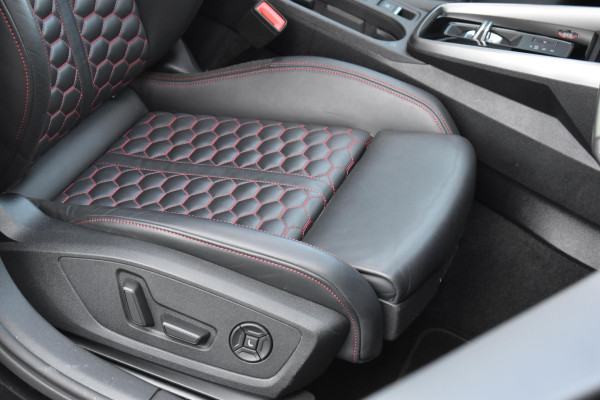 Audi A3 Sportback 2.5 TFSI RS 3 quattro HUD Pano Massage Keyless B&O Lane