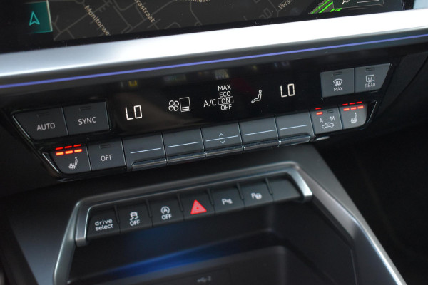 Audi A3 Sportback 2.5 TFSI RS 3 quattro HUD Pano Massage Keyless B&O Lane