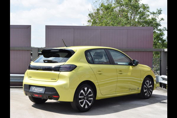 Peugeot 208 1.2 Hybrid 110 e-DCS6 Style | AIRCO | CRUISE CONTROL | APPLE CARPLAY | PARKEERSENSOREN |