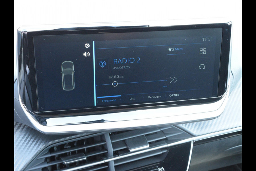Peugeot 208 1.2 Hybrid 110 e-DCS6 Style | AIRCO | CRUISE CONTROL | APPLE CARPLAY | PARKEERSENSOREN |