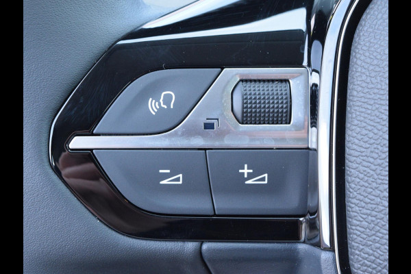 Peugeot 208 1.2 Hybrid 110 e-DCS6 Style | AIRCO | CRUISE CONTROL | APPLE CARPLAY | PARKEERSENSOREN |