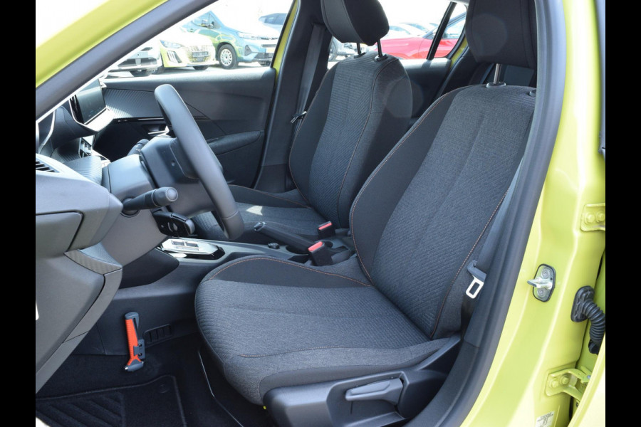 Peugeot 208 1.2 Hybrid 110 e-DCS6 Style | AIRCO | CRUISE CONTROL | APPLE CARPLAY | PARKEERSENSOREN |