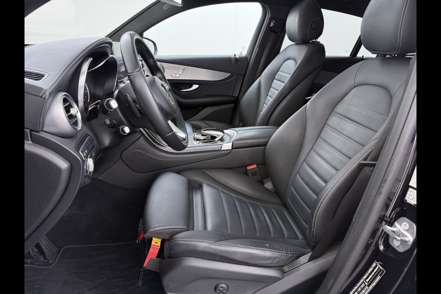 Mercedes-Benz GLC Coupé 220 d 4MATIC AMG line | Schuifdak Trekhaak HUD Memory Burmester