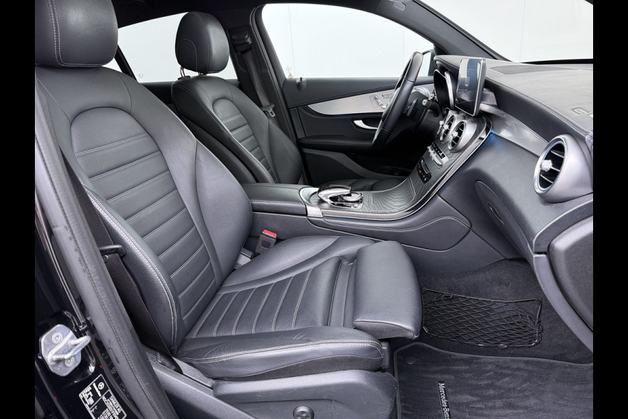 Mercedes-Benz GLC Coupé 220 d 4MATIC AMG line | Schuifdak Trekhaak HUD Memory Burmester