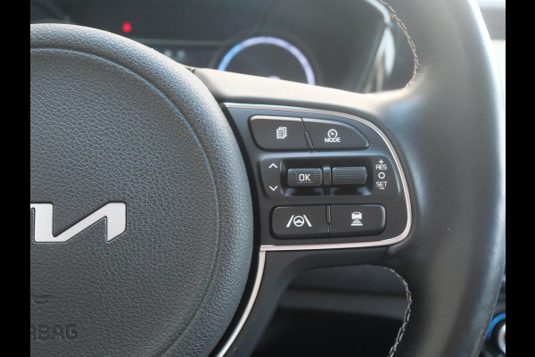 Kia e-Niro DynamicPlusLine 64 kWh | SOH 95,6 | Schuif/kanteldak | stoel/stuurverwarming |