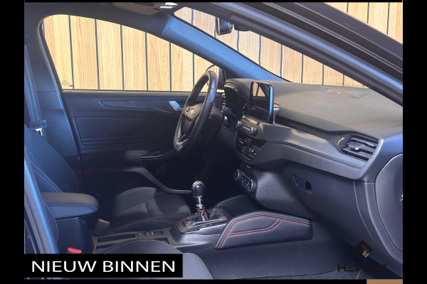 Ford Focus 1.0 EcoBoost ST Line Business Nederlandse Auto | ST Line | Camera | Stuur - Stoelverwarming | Apple-carplay