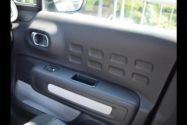Citroën C3 1.2 PureTech C-Series .