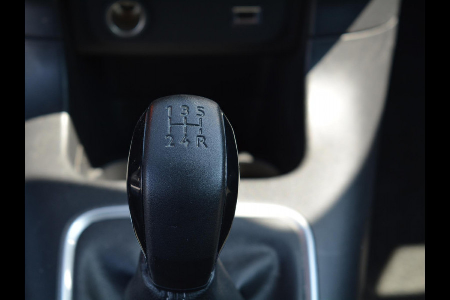 Citroën C3 1.2 PureTech C-Series .