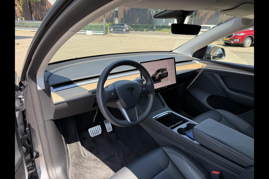 Tesla Model Y Performance AWD 75 kWh SOH 94% | AFNEEMBARE TREKHAAK| RESTERENDE ALGEMENE FABRIEKSGARANTIE TESLA T/M 03-2027 OF 80.000KM| ACCU + AANDRIJFLIJN T/M 03-2031/ 192.000KM| RIJKLAAR GELEVERD