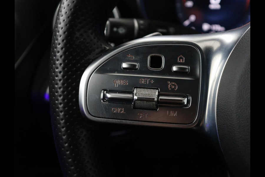 Mercedes-Benz C-Klasse Estate 300 e Business Solution AMG Limited | Panoramadak | Leder Exclusief | Burmester Surround | Stoelverwarming | Camera | Carplay | Dodehoek detectie | Navigatie | Full LED