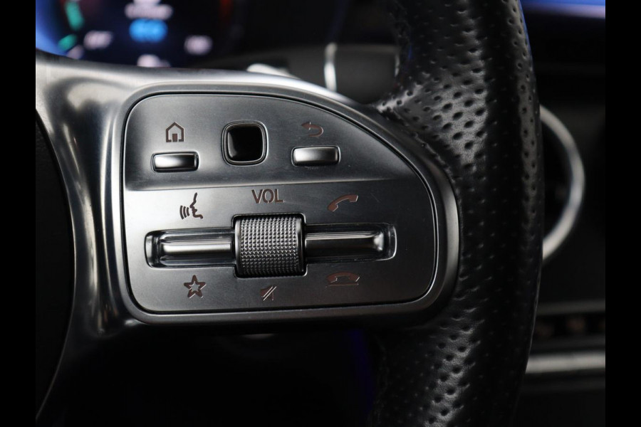 Mercedes-Benz C-Klasse Estate 300 e Business Solution AMG Limited | Panoramadak | Leder Exclusief | Burmester Surround | Stoelverwarming | Camera | Carplay | Dodehoek detectie | Navigatie | Full LED