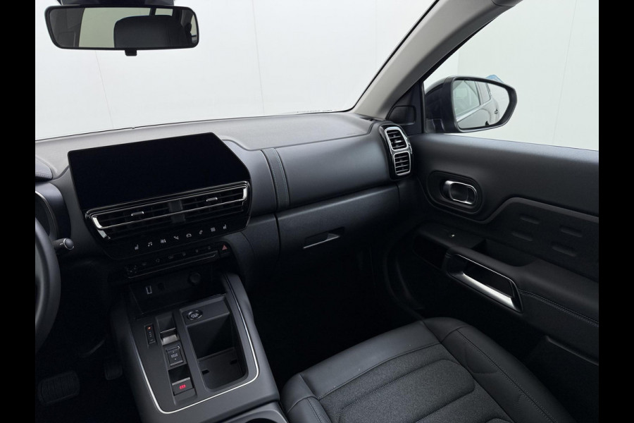 Citroën C5 Aircross 1.2 Hybrid 136 Plus VAN: 27.900,- VOOR: 25.440,- UW WKVOORDEEL: 2.460,- | CAMERA | STOELVERWARMING |KEYLESS START & GO | RIJKLAAR GELEVERD MET 12 MND BOVAG GARANTIE |
