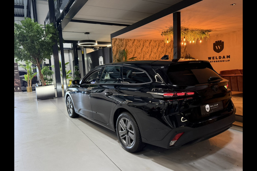 Peugeot 308 SW 1.2 PureTech Allure|Trekhaak|i-Cockpit|CarPlay|Adaptieve Cruise|Keyless|LED+Xenon|Rijklaar