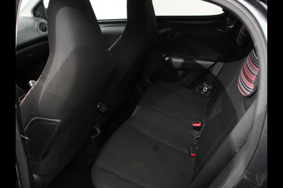 Citroën C1 1.0 VTi Feel Pack comfort Airco Bluetooth Extra getint glas Led 5 deurs