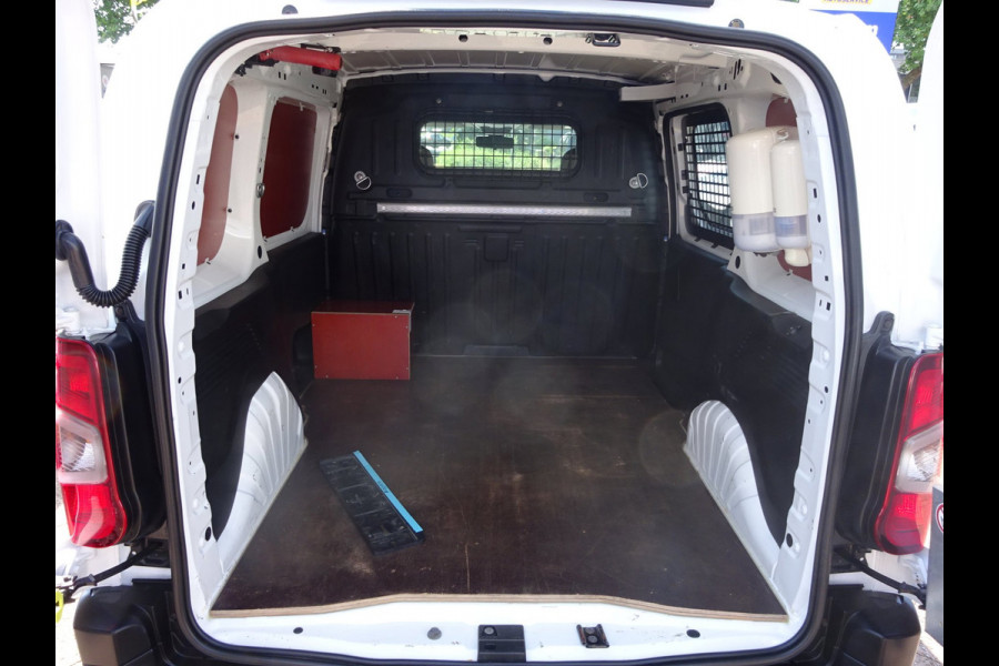 Citroën Berlingo 1.6 BlueHDI Club AIRCO CRUISE CONTROL NAVIGATIE PDC SCHUIFDEUR