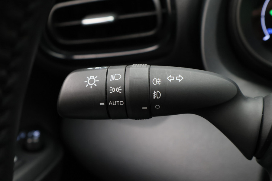 Toyota Yaris Cross 1.5 Hybrid Active Camera, Apple Carplay, ACC, Rijstrooksensor, DAB, 16"