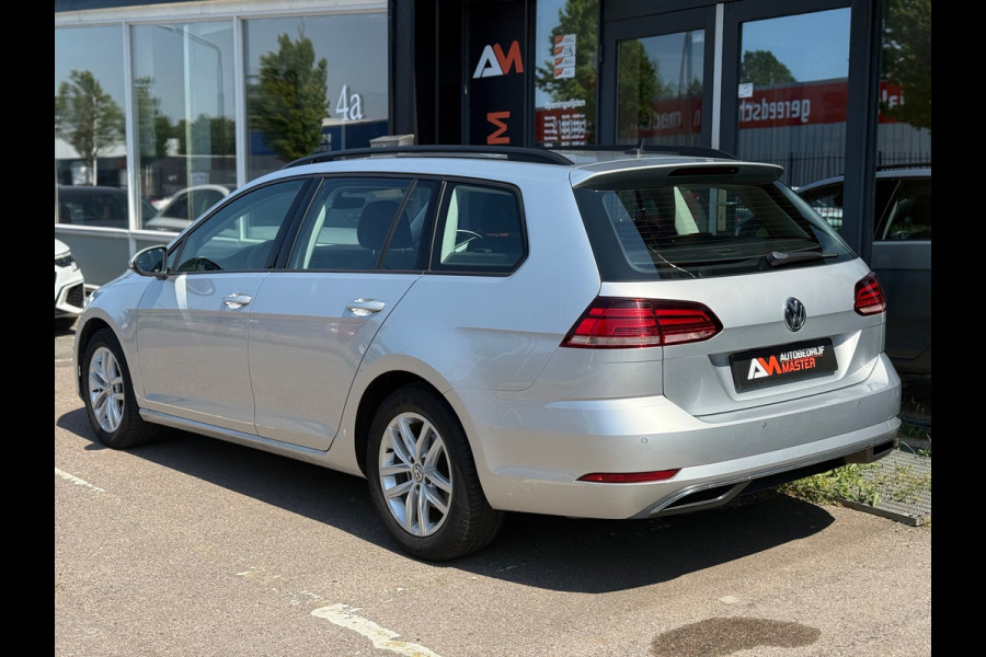 Volkswagen Golf 2.0 TDI Highline | ACC | PDC | Stoelver.