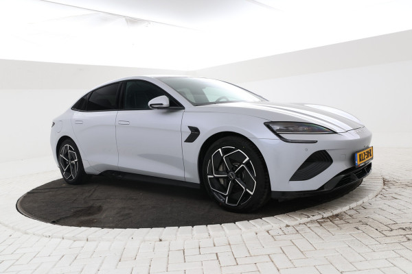 BYD Seal Design RWD 82.5 kWh Fabrieksnieuw! BOM vol opties!