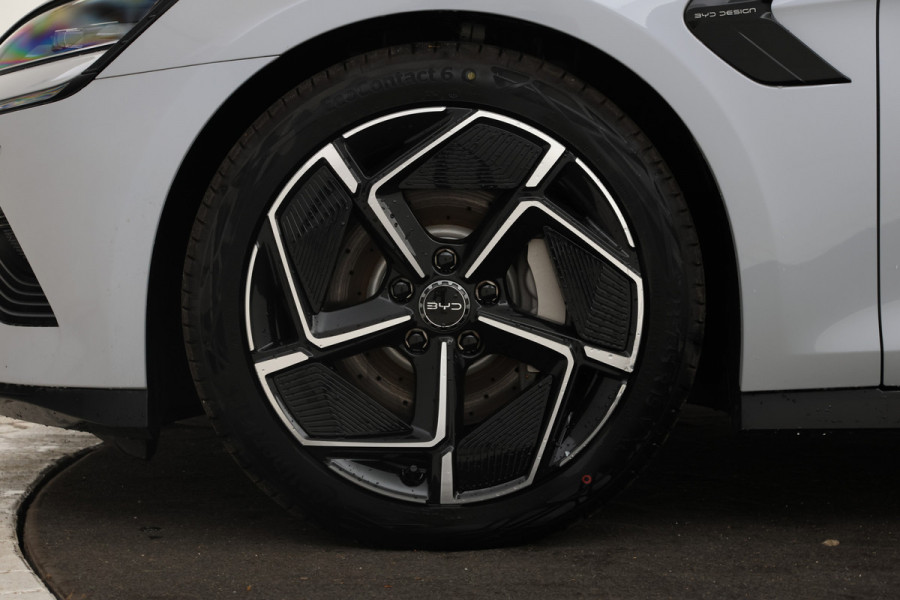BYD Seal Design RWD 82.5 kWh Fabrieksnieuw! BOM vol opties!