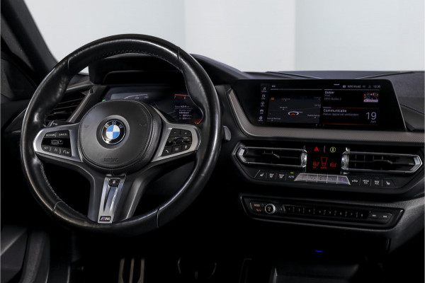 BMW 2 Serie Gran Coupé 218i 136 PK Executive Edition M-Sport Orig. NL | Dig. Cockpit | Head-Up | Cruise | Stoel-+Stuurverw. | PDC | Camera | NAV+App. Connect | ECC | Trekhaak | LM 18" |