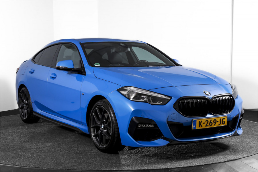 BMW 2 Serie Gran Coupé 218i 136 PK Executive Edition M-Sport Orig. NL | Dig. Cockpit | Head-Up | Cruise | Stoel-+Stuurverw. | PDC | Camera | NAV+App. Connect | ECC | Trekhaak | LM 18" |