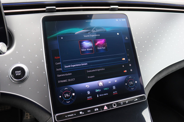 Mercedes-Benz EQS 450+ AMG Line Premium+ 108 kWh | SoH 98,58% | Luchtvering | Achterasbesturing | Distronic+ | Burmester | Stoelventilatie | Massage | Digital Light | Panoramadak | HUD | Verwarmd Stuurwiel |