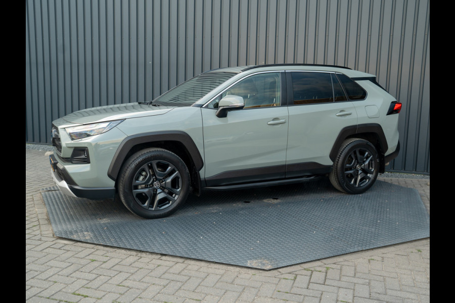 Toyota RAV4 2.5 Hybrid AWD ADVENTURE | Bearlock | Trekhaak afnb. | 360 Camera | BSM | Prijs Rijklaar!!