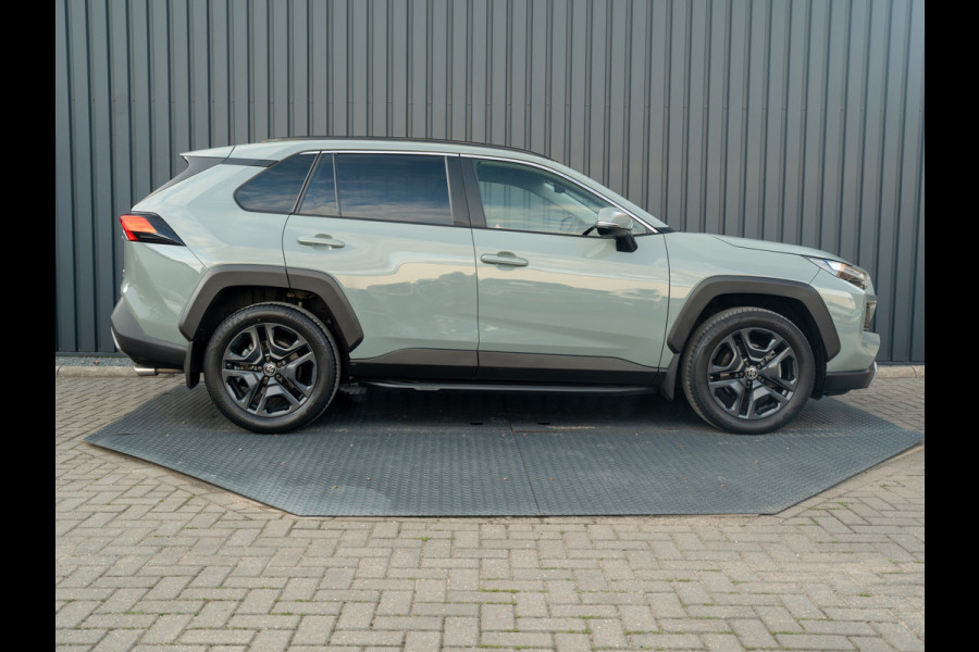 Toyota RAV4 2.5 Hybrid AWD ADVENTURE | Bearlock | Trekhaak afnb. | 360 Camera | BSM | Prijs Rijklaar!!