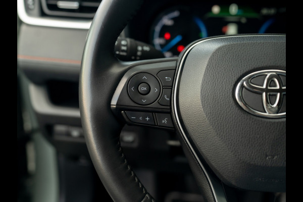 Toyota RAV4 2.5 Hybrid AWD ADVENTURE | Bearlock | Trekhaak afnb. | 360 Camera | BSM | Prijs Rijklaar!!