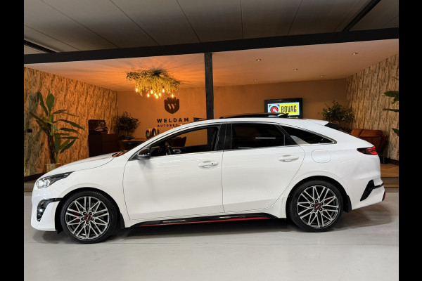 Kia ProCeed 1.6 T-GDi GT Facelift|Trekhaak|Pano|Camera|Memory|Alcantara|StuurVW|StoelVW|JBL Audio|ACC|CarPlay|LED+Xenon|Rijklaar
