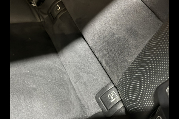 Kia ProCeed 1.6 T-GDi GT Facelift|Trekhaak|Pano|Camera|Memory|Alcantara|StuurVW|StoelVW|JBL Audio|ACC|CarPlay|LED+Xenon|Rijklaar