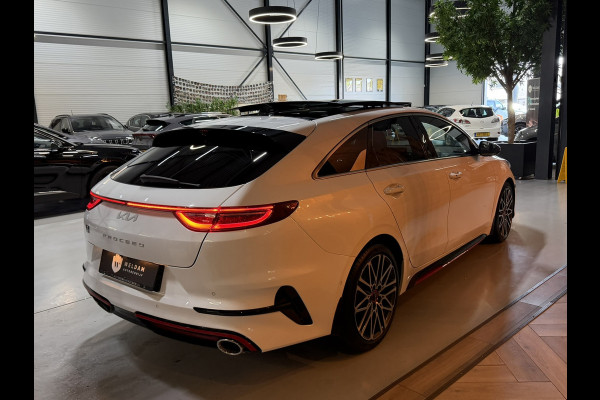 Kia ProCeed 1.6 T-GDi GT Facelift|Trekhaak|Pano|Camera|Memory|Alcantara|StuurVW|StoelVW|JBL Audio|ACC|CarPlay|LED+Xenon|Rijklaar