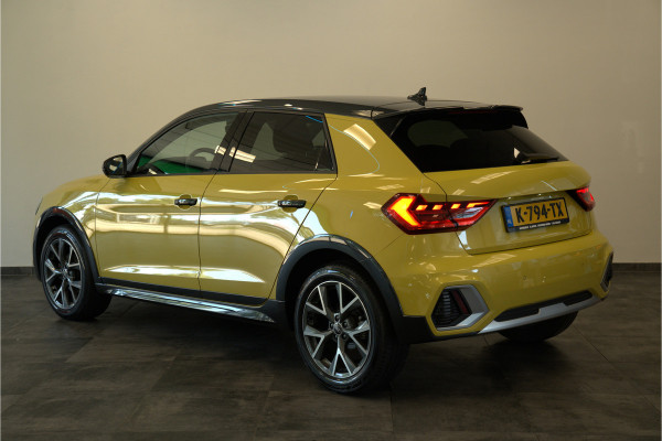 Audi A1 citycarver 35 TFSI epic Carplay PDC 17'' 24 Maanden garantie* (Vraag naar de voorwaarden)