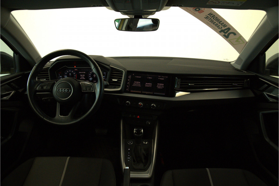 Audi A1 citycarver 35 TFSI epic Carplay PDC 17'' 24 Maanden garantie* (Vraag naar de voorwaarden)