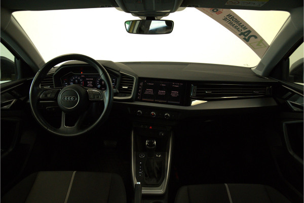 Audi A1 citycarver 35 TFSI epic Carplay PDC 17'' 24 Maanden garantie* (Vraag naar de voorwaarden)