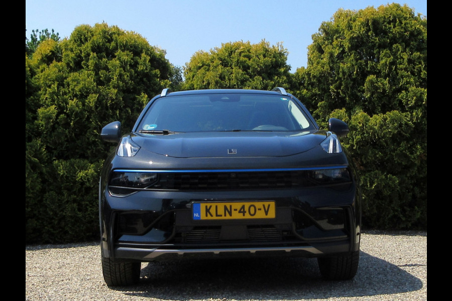 Lynk & Co 01 1.5 * 360Cam * Pano * Carplay *