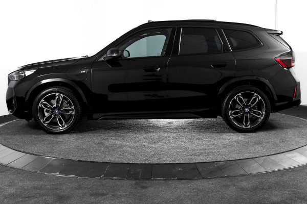 BMW X1 xDrive25e 245 PK M-Sport | Premium Pack | S/K-Panodak | Elek. Trekhaak | Dig. Cockpit | Cruise | Stoelverw. | PDC | Camera | NAV+App. Connect | ECC | Elek. Klep | LM 19" | 9761