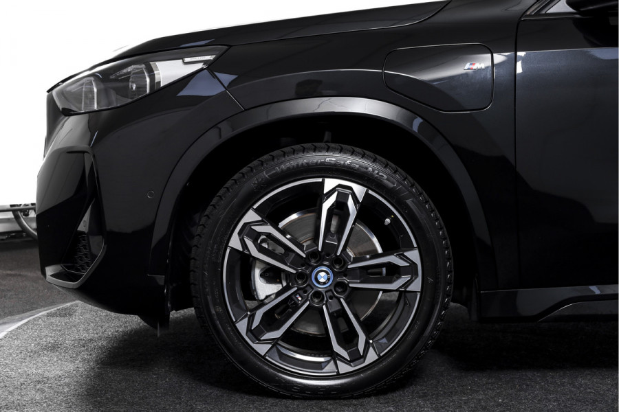 BMW X1 xDrive25e 245 PK M-Sport | Premium Pack | S/K-Panodak | Elek. Trekhaak | Dig. Cockpit | Cruise | Stoelverw. | PDC | Camera | NAV+App. Connect | ECC | Elek. Klep | LM 19" | 9761
