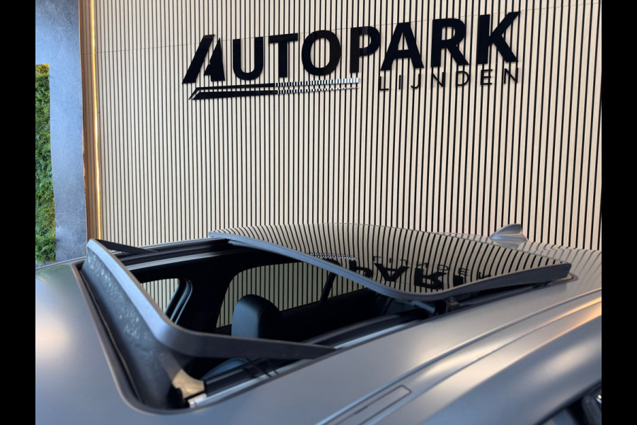 BMW 1-serie 118i High Executive M-SPORT|PANO|HARMAN KARDON|KEYLESS|FABRIEKSGARANTIE|CARPLAY|CAMERA|AMBIENT|DEALER ONDERHOUDEN|VOL!