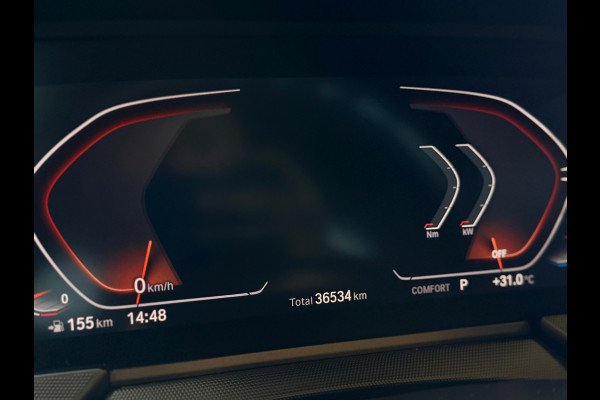BMW 1-serie 118i High Executive M-SPORT|PANO|HARMAN KARDON|KEYLESS|FABRIEKSGARANTIE|CARPLAY|CAMERA|AMBIENT|DEALER ONDERHOUDEN|VOL!