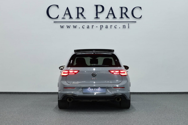 Volkswagen Golf 2.0 TSI GTI Clubsport 45 Jahre Edition 300+PK AKRAPOVIC/IQ/VIRTUAL/SFEER/PANO/LEER/CAM/LINE/ACC/12 MND GARANTIE!