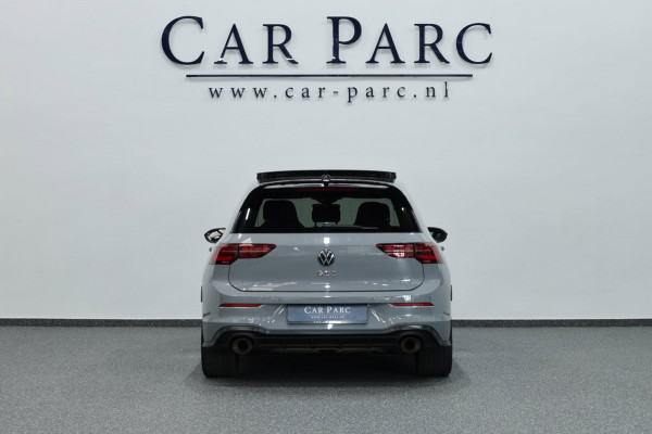 Volkswagen Golf 2.0 TSI GTI Clubsport 45 Jahre Edition 300+PK AKRAPOVIC/IQ/VIRTUAL/SFEER/PANO/LEER/CAM/LINE/ACC/12 MND GARANTIE!