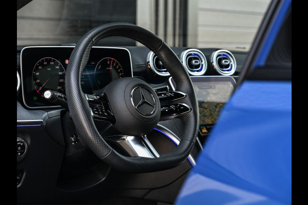 Mercedes-Benz C-Klasse Estate 300 e Business Solution AMG | NL-Auto | Panoramadak | 360 Camera | Burmester | Night-Pakket | Memory Seats | Head-Up | ACC | Ambiance Interieur | Stuurverwarming |