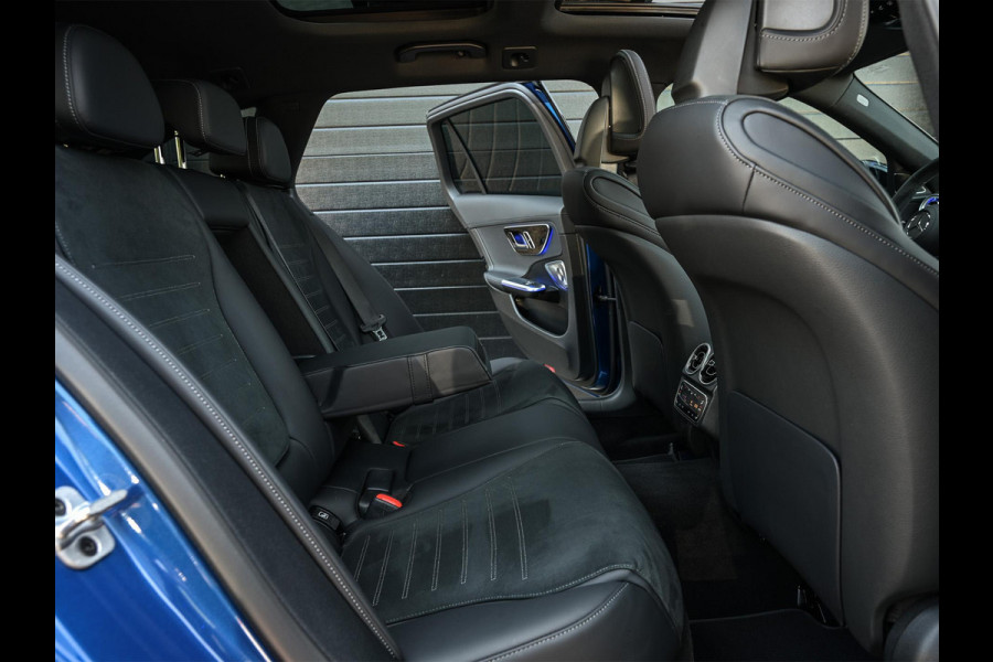 Mercedes-Benz C-Klasse Estate 300 e Business Solution AMG | NL-Auto | Panoramadak | 360 Camera | Burmester | Night-Pakket | Memory Seats | Head-Up | ACC | Ambiance Interieur | Stuurverwarming |