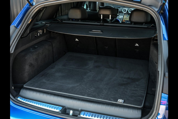 Mercedes-Benz C-Klasse Estate 300 e Business Solution AMG | NL-Auto | Panoramadak | 360 Camera | Burmester | Night-Pakket | Memory Seats | Head-Up | ACC | Ambiance Interieur | Stuurverwarming |