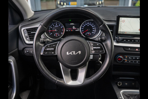 Kia Ceed 1.0 T-GDi DynamicLine Carplay / Camera / Led / DAB