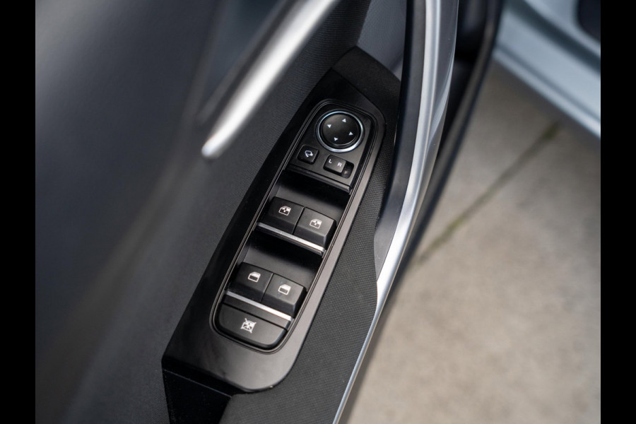 Kia Ceed 1.0 T-GDi DynamicLine Carplay / Camera / Led / DAB