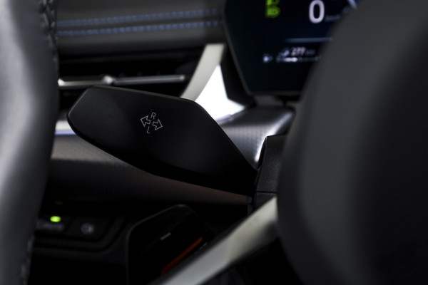 BMW X1 xDrive25e 245 PK | M-Sport | Premium Pack | S/K-Panodak | Elek. Trekhaak | Dig. Cockpit | Cruise | Stoelverw. | PDC | Camera | NAV+App. Connect | ECC | Elek. Klep | LM 19" | 2882