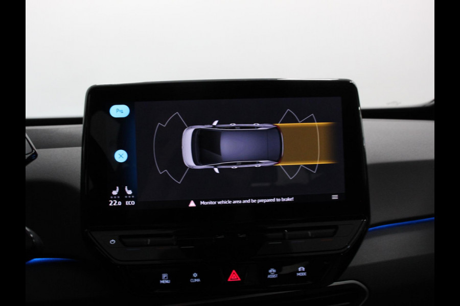 Volkswagen ID.3 First 58 kWh Navigatie Apple Carplay/Android Auto Adaptive Cruise Control Parkeersensoren Stoel- en stuurverwarming Lichtmetalen velgen Climate Control