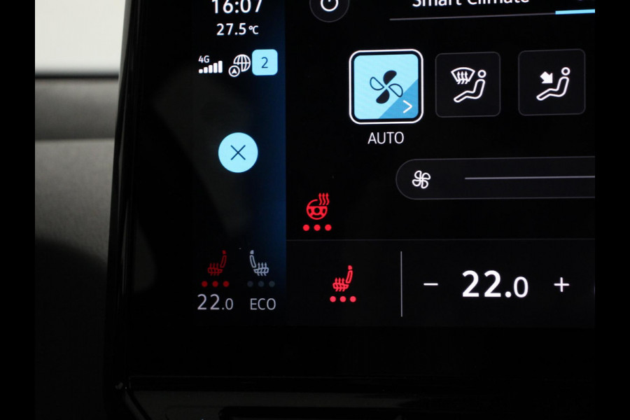 Volkswagen ID.3 First 58 kWh Navigatie Apple Carplay/Android Auto Adaptive Cruise Control Parkeersensoren Stoel- en stuurverwarming Lichtmetalen velgen Climate Control